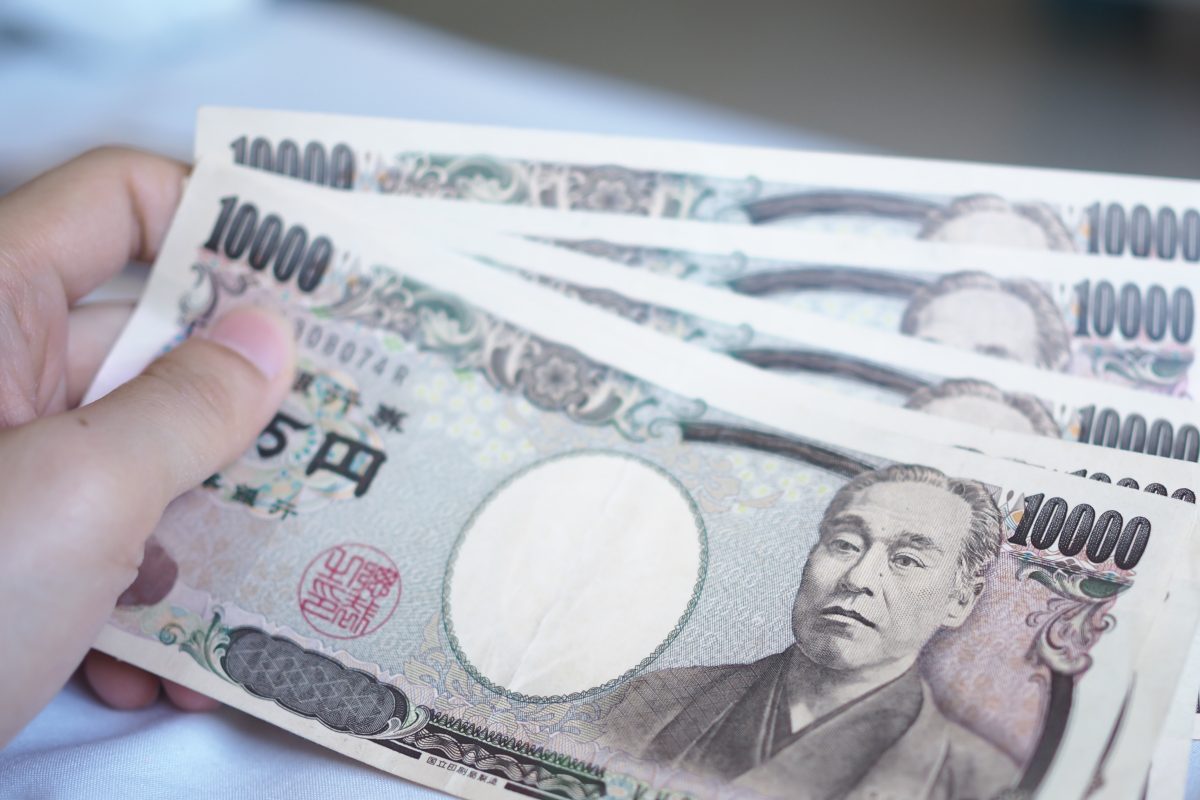 Yen-Sprung setzt Japans Autoaktien unter Druck
